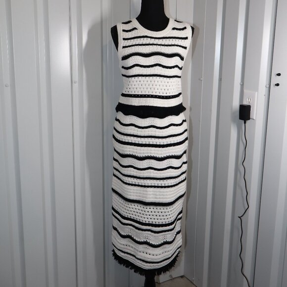 House of Harlow 1960 Two Piece Knit Top Skirt Set Black White Size Small** EUC - Picture 1 of 8